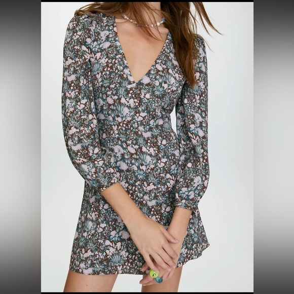 ARITZIA Sunday Best Grayson Dress - Picture 11 of 12